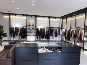 服装落地架报价与厂家选择指南 鞋帽陈列解决方案